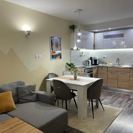 Grand 1 Apartment
