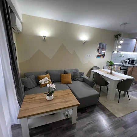 Apartment Grand 1 *
